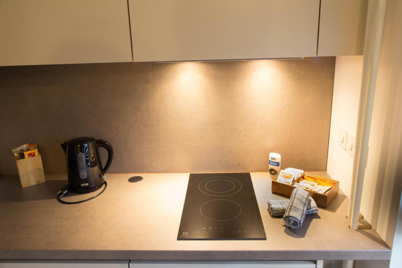 Studio Apartman Suburban Visnjevac ภายนอก รูปภาพ