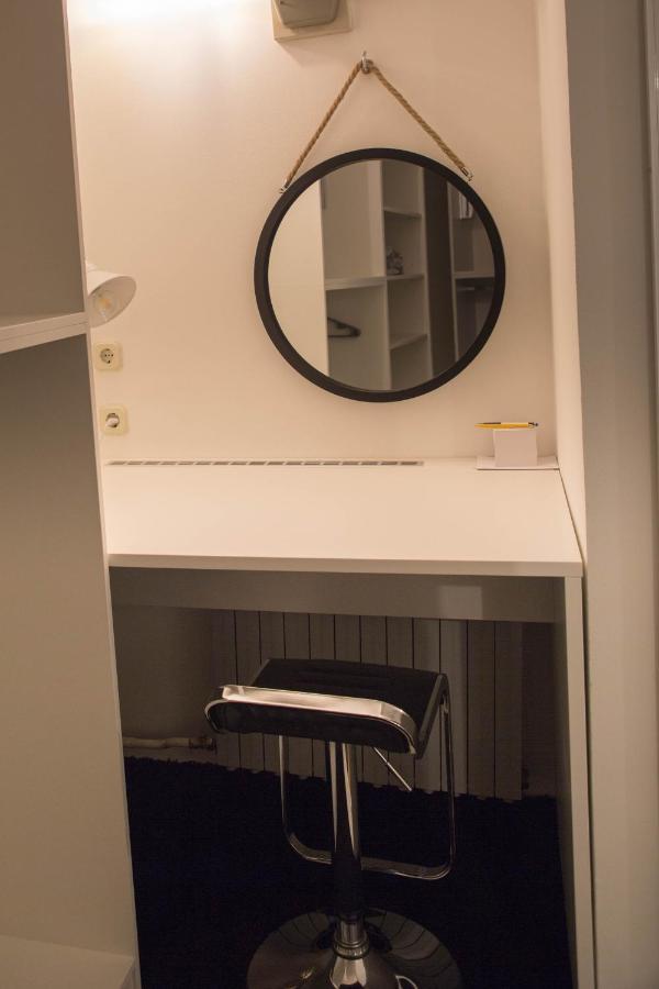Studio Apartman Suburban Visnjevac ภายนอก รูปภาพ