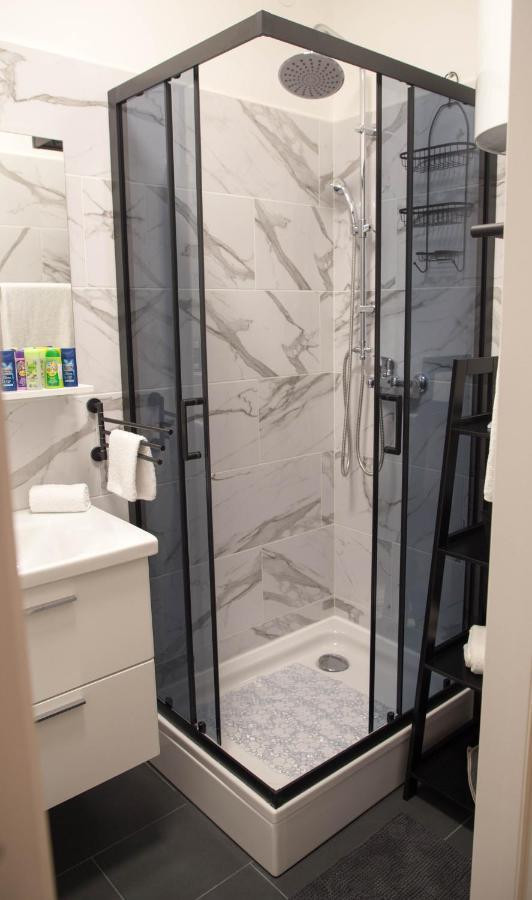 Studio Apartman Suburban Visnjevac ภายนอก รูปภาพ