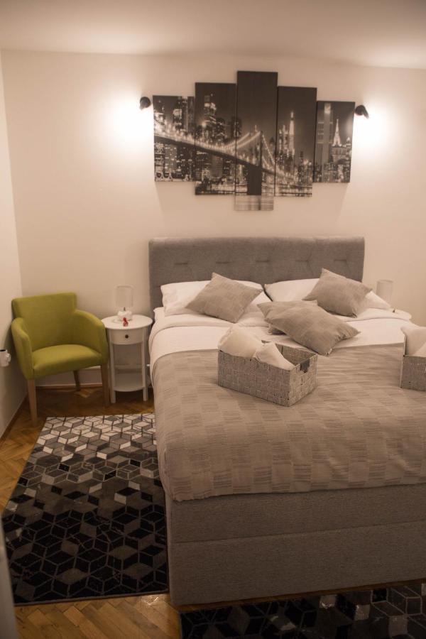 Studio Apartman Suburban Visnjevac ภายนอก รูปภาพ